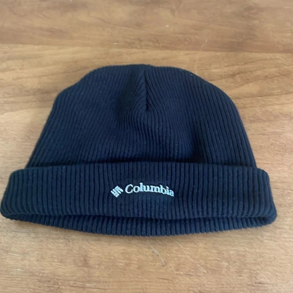 Columbia Knit Beanie
